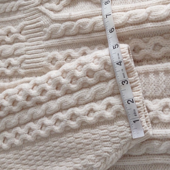 Kilronan Knitwear Medium Fisherman Knit Button Front Sweater - Picture 12 of 16